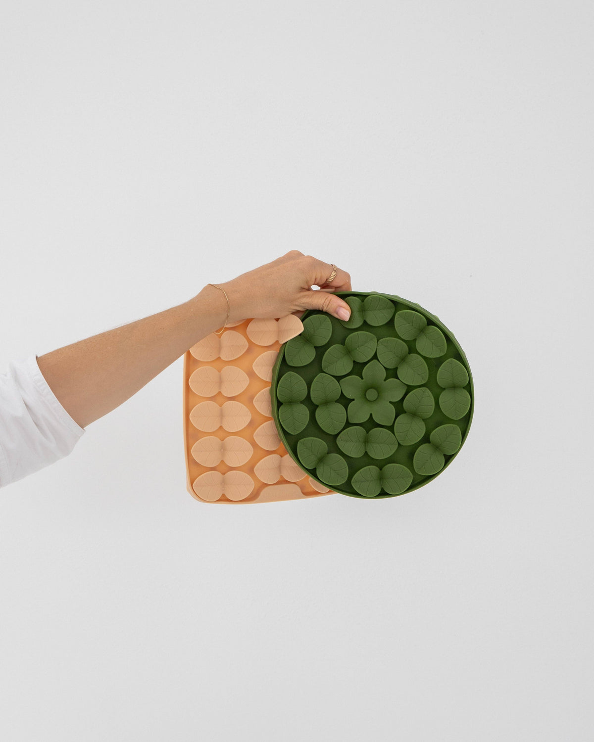 Tapis de reniflement en silicone vert armée
